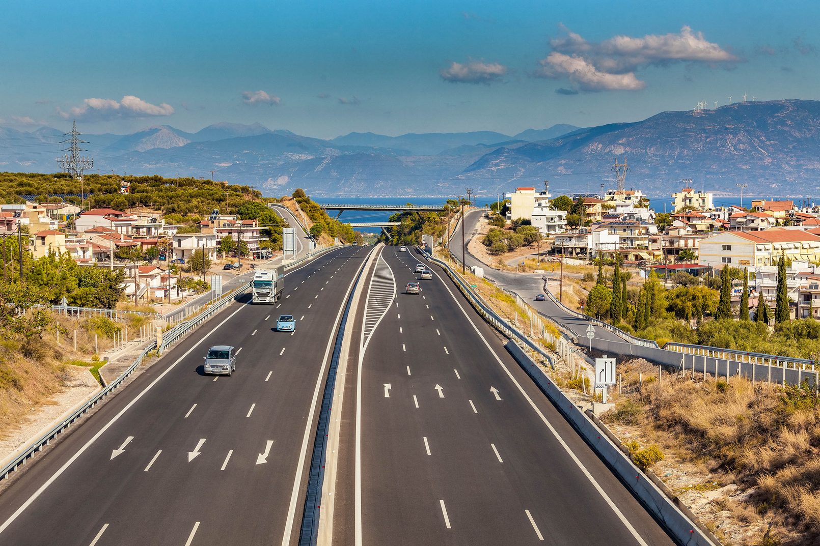 Voiture électrique : Vinci Autoroutes lance une application tout en un avec gestion de la recharge